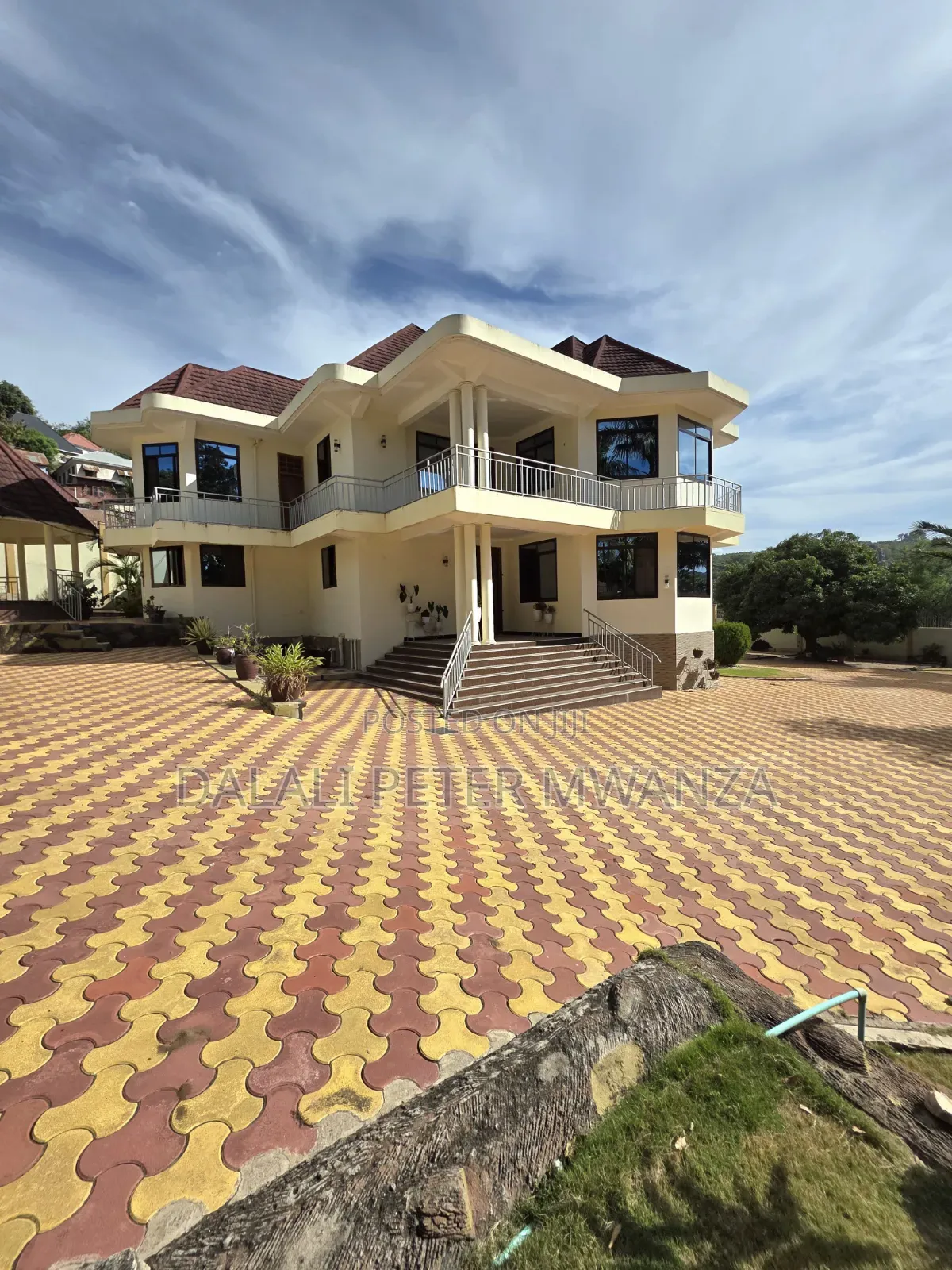 5bdrm Apartment in Rock City, Ilemela Ward for sale in Ilemela Ward