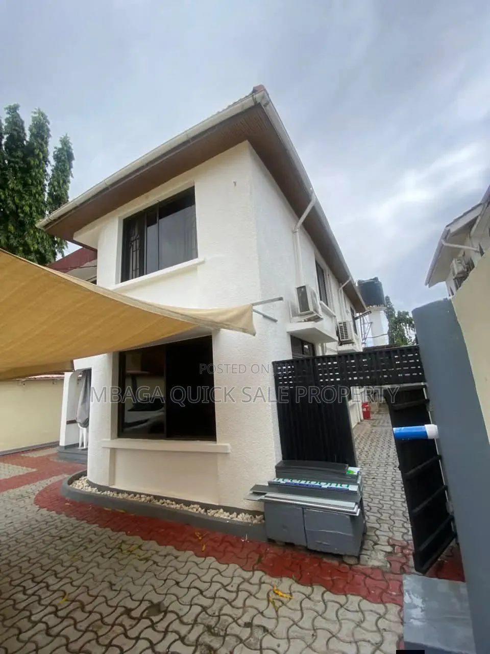 Furnished 4bdrm House in Mikocheni for sale in Mikocheni