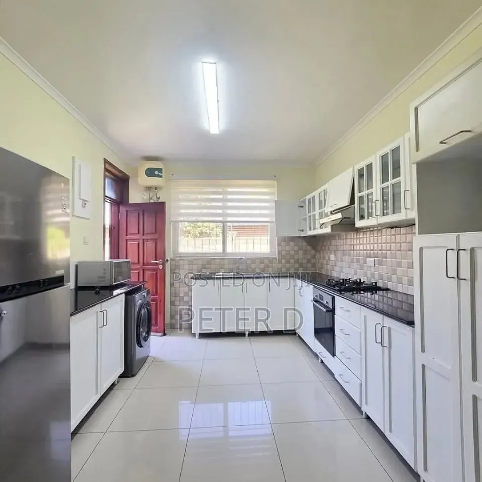 Furnished 4bdrm Villa in Oyster Bay for rent in Oyster Bay