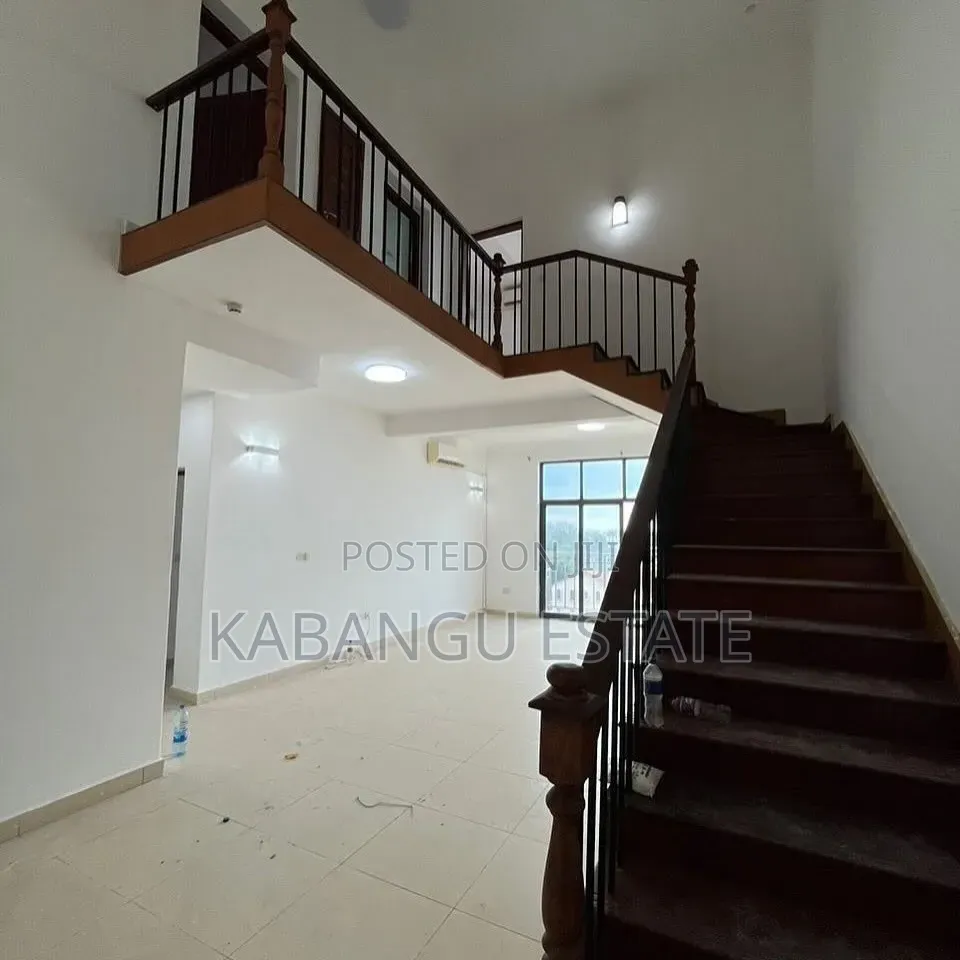 Furnished 3bdrm Duplex in Victoria, Mikocheni for rent in Mikocheni