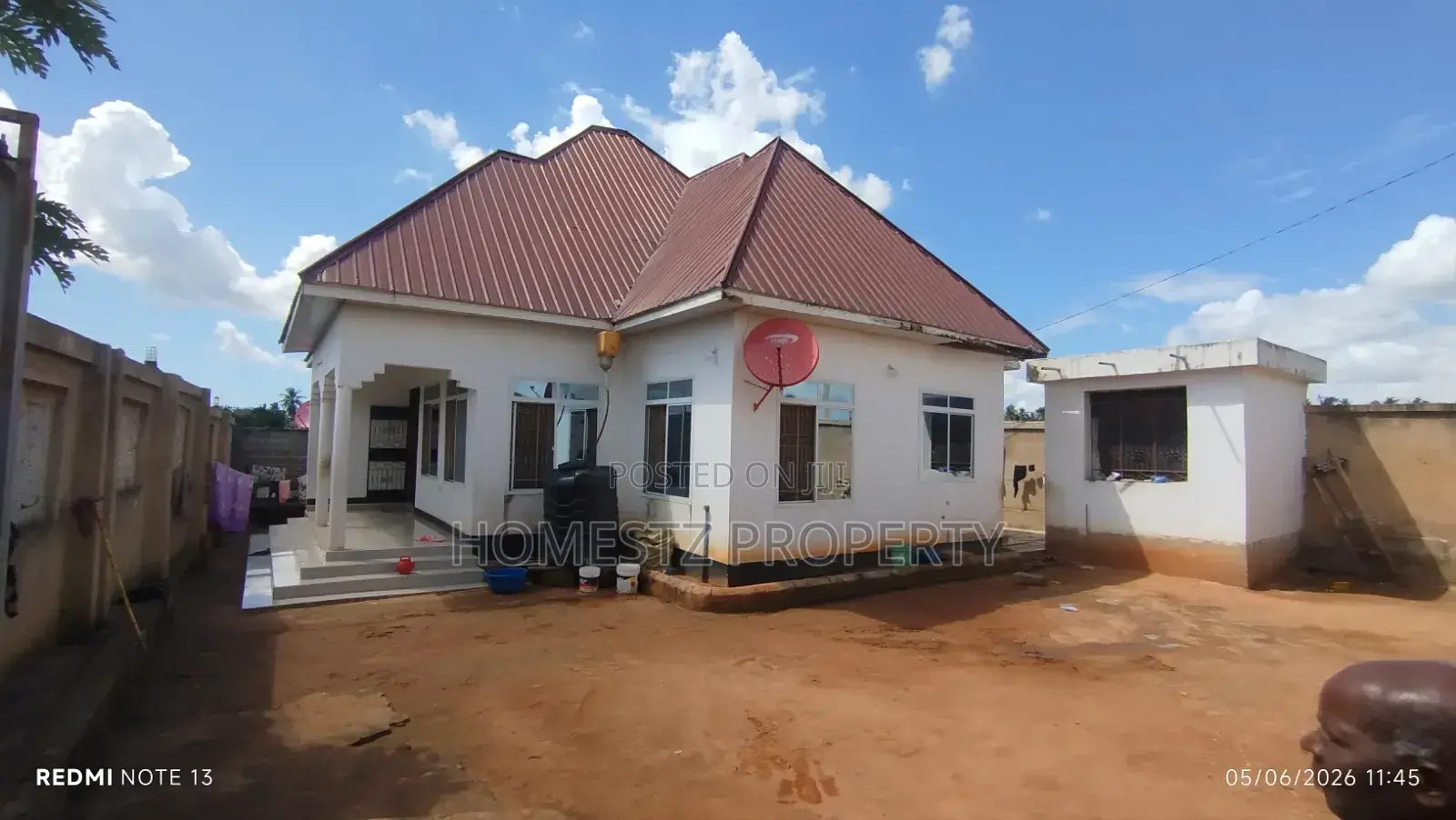 3bdrm House in Mbezi Msakuzi, Kinondoni for sale in Kinondoni