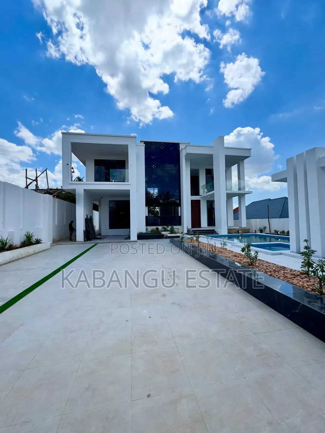 4bdrm Mansion in Goba for sale in Goba