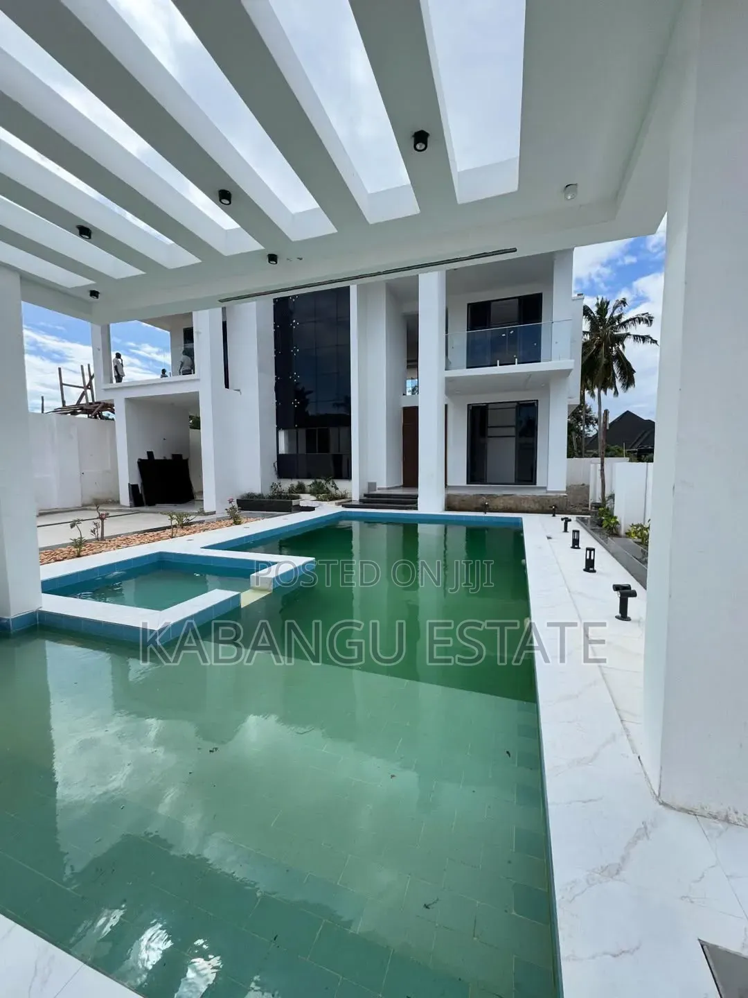 4bdrm Mansion in Goba for sale in Goba