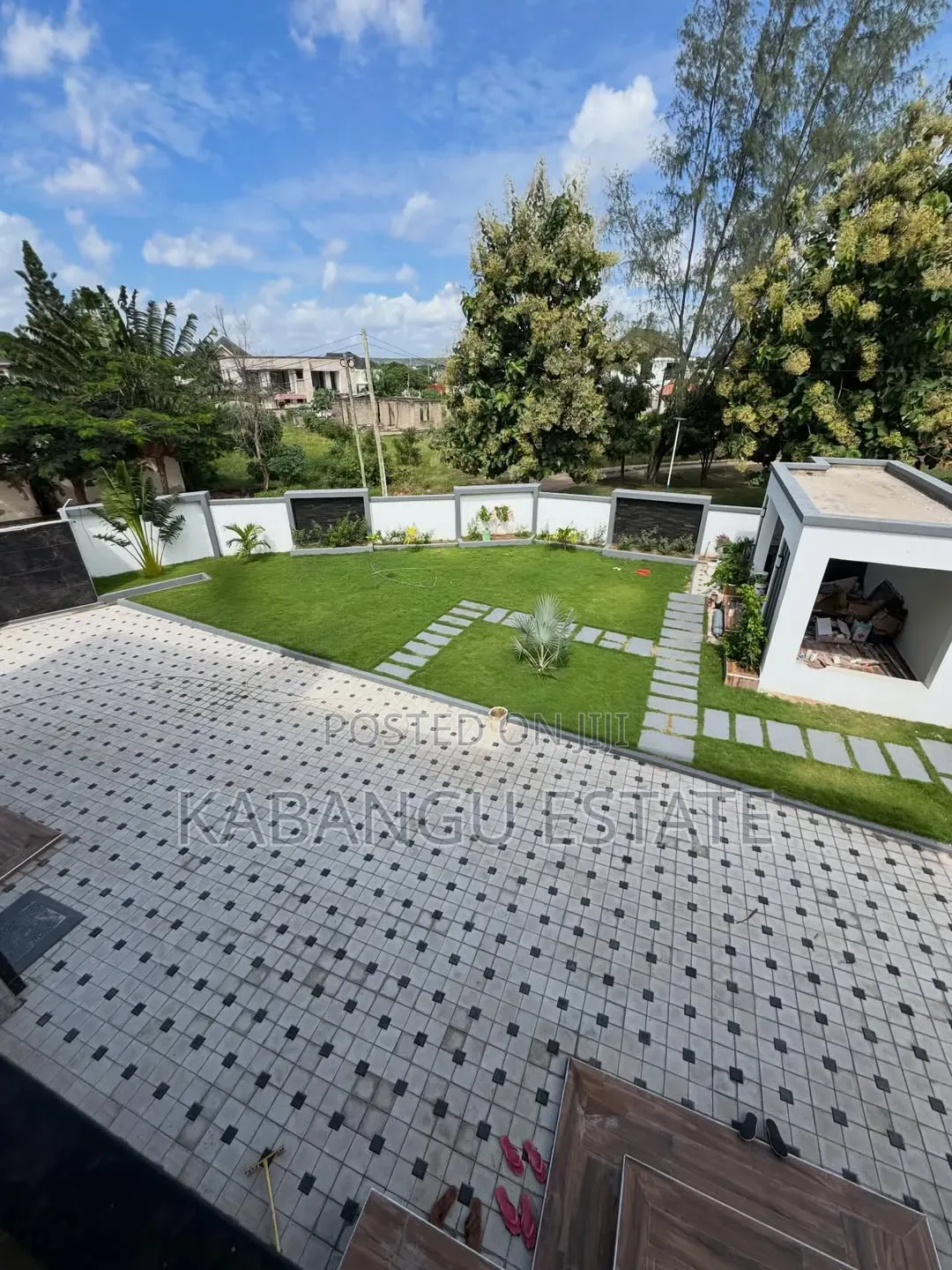 6bdrm Mansion in Mbweni Jkt for sale in Mbweni