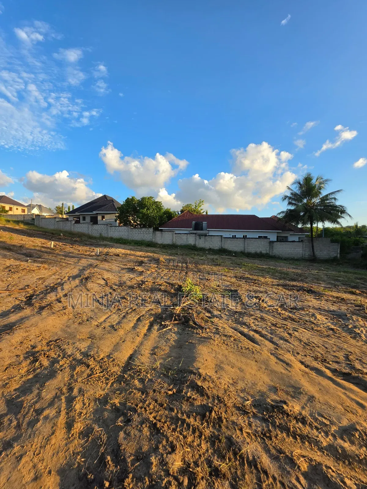 Plot For.Sale Madale Kwa Kawawa in Goba