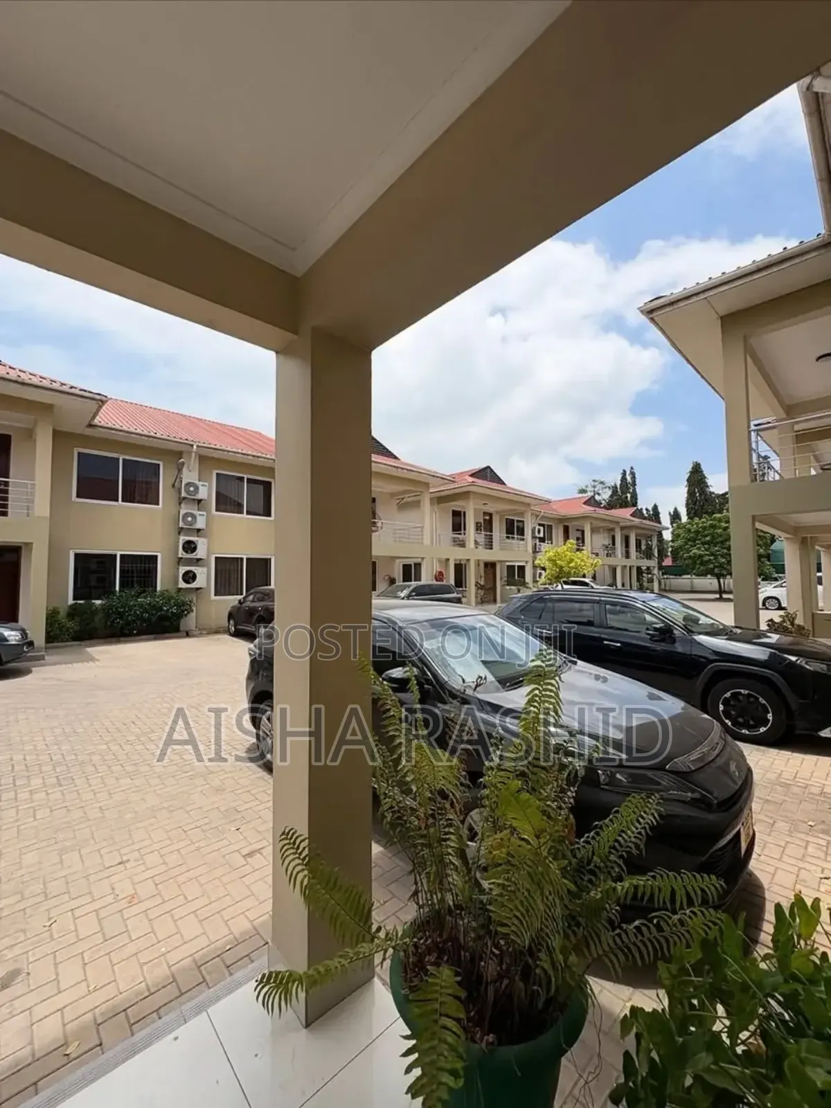 Furnished 4bdrm Apartment in Oyster Bay for rent in Oyster Bay