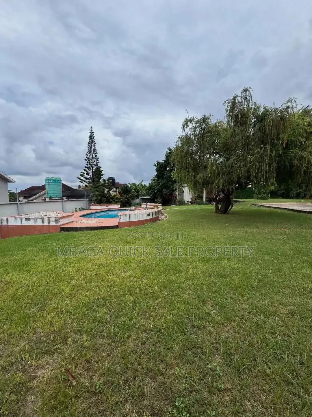 5bdrm House in Salasala, Mbezi for sale in Mbezi