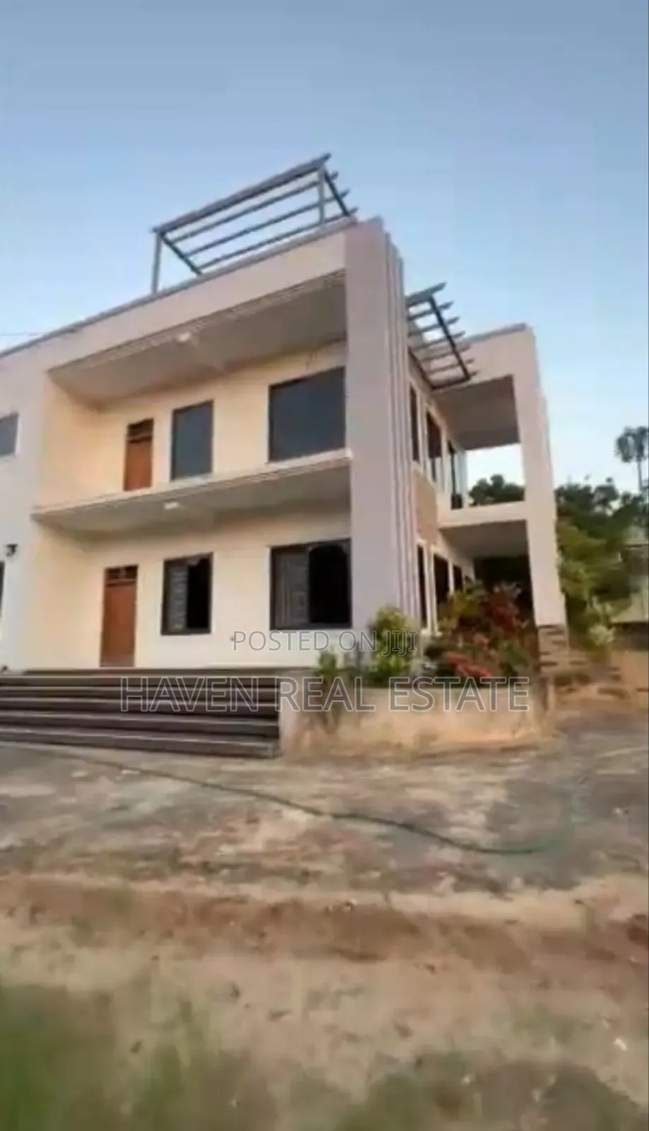 5bdrm House in Kinondoni for sale in Kinondoni