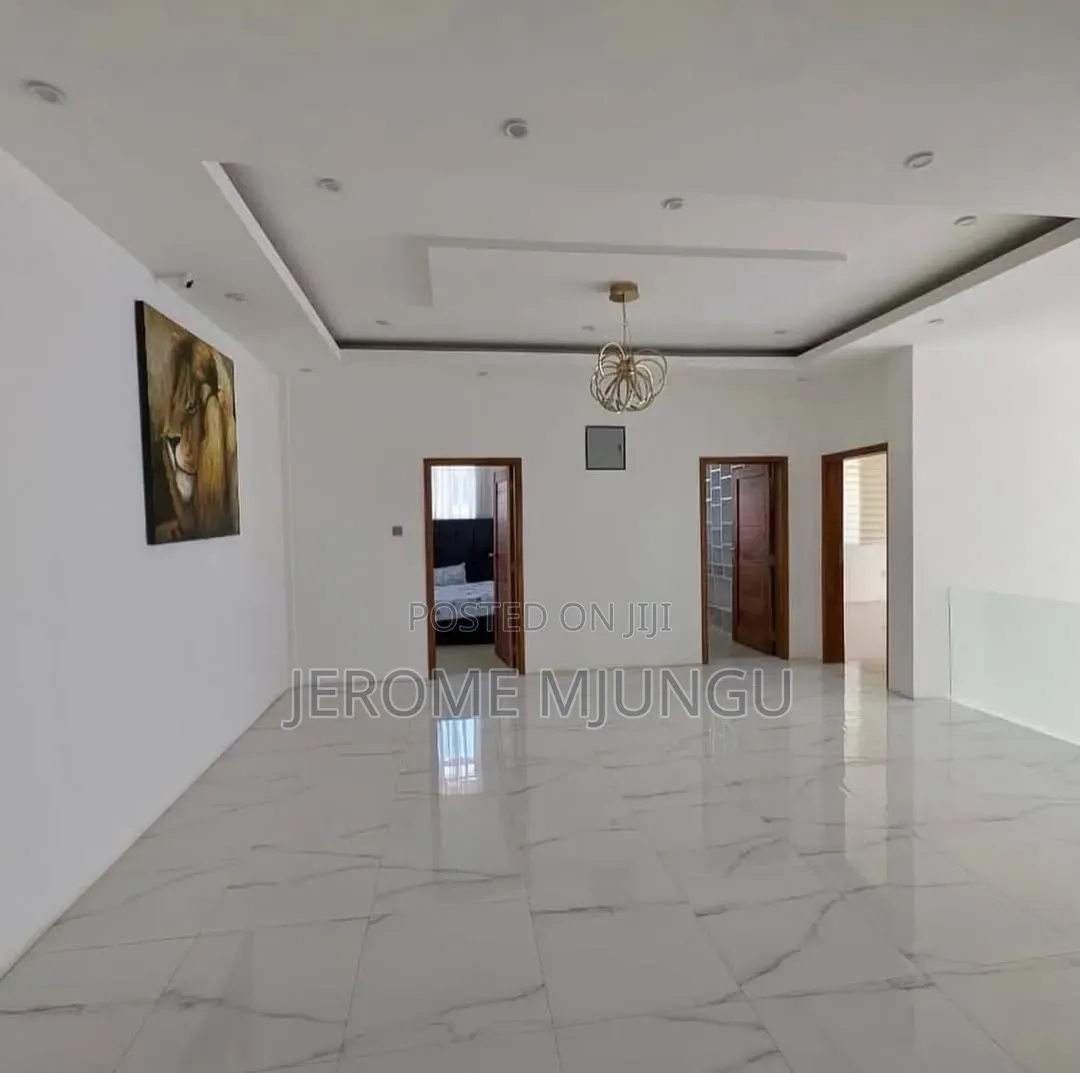 8bdrm House in Ada Estate for rent in Ada Estate