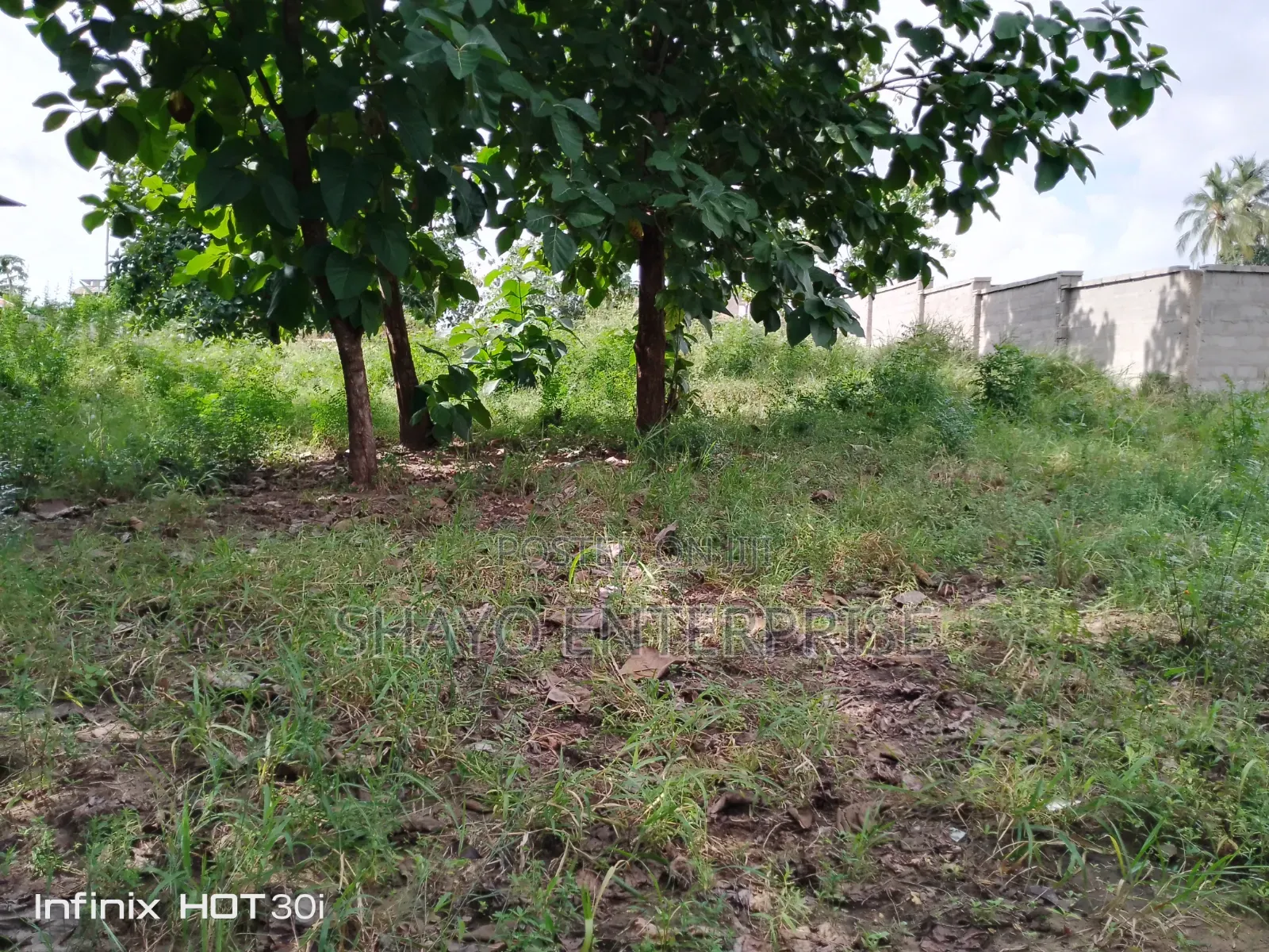 Kiwanja Kinauzwa Manzese Mabwepande in Bunju