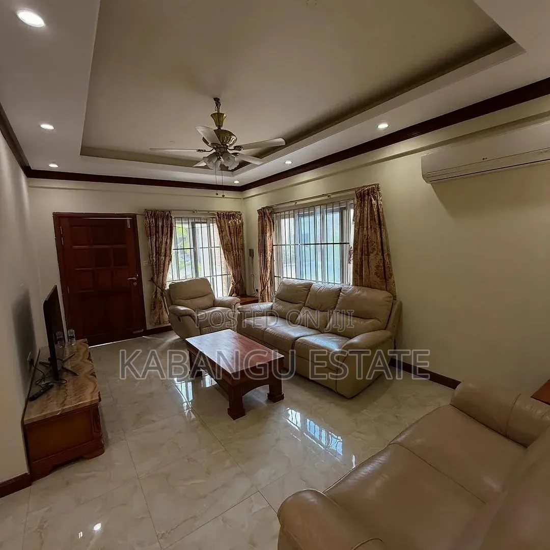 Furnished 3bdrm Villa in Oysterbay for rent in Oyster Bay