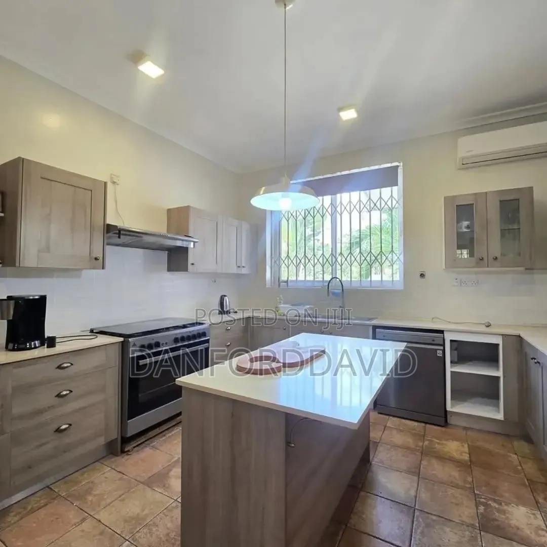 Furnished 4bdrm Apartment in Kahwa Real Estate, Masaki for rent in Masaki