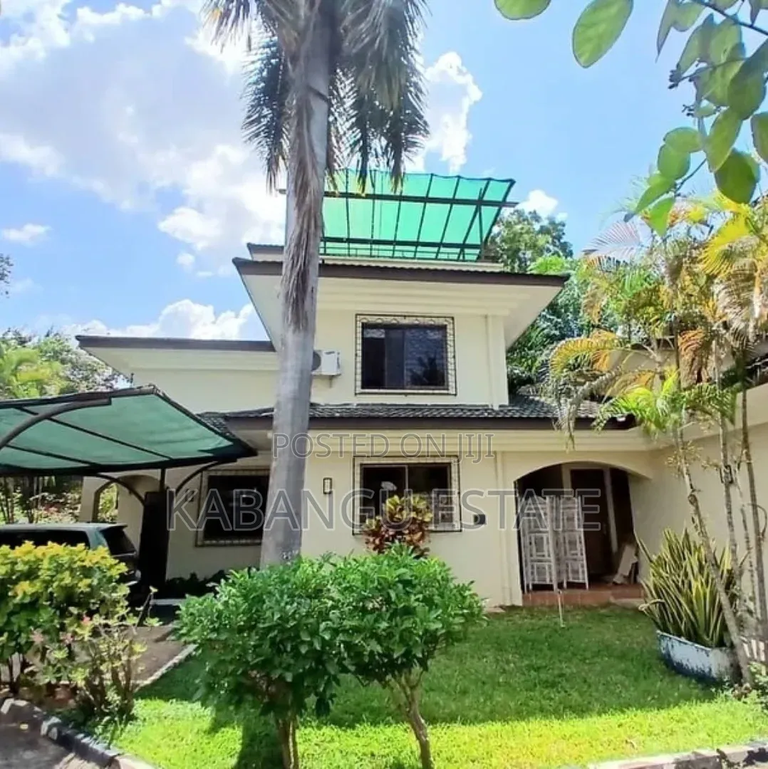 Furnished 4bdrm Villa in Oysterbay for rent in Oyster Bay
