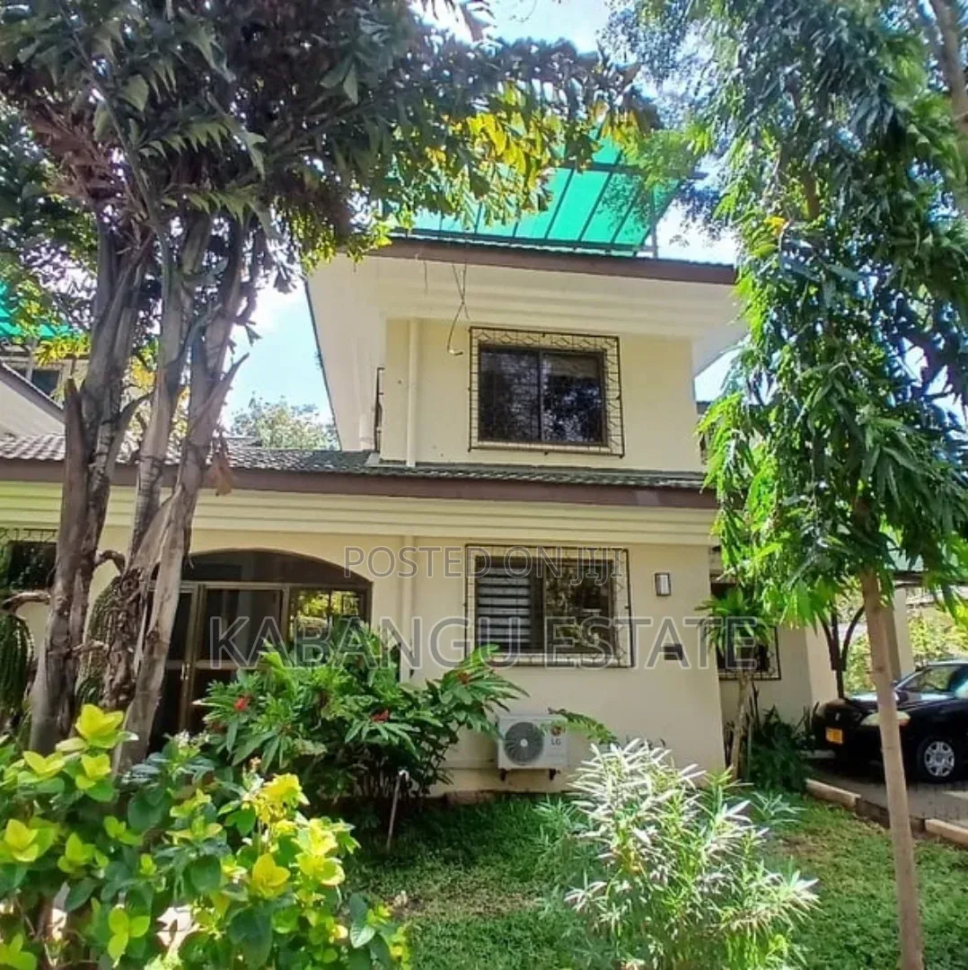 Furnished 4bdrm Villa in Oysterbay for rent in Oyster Bay
