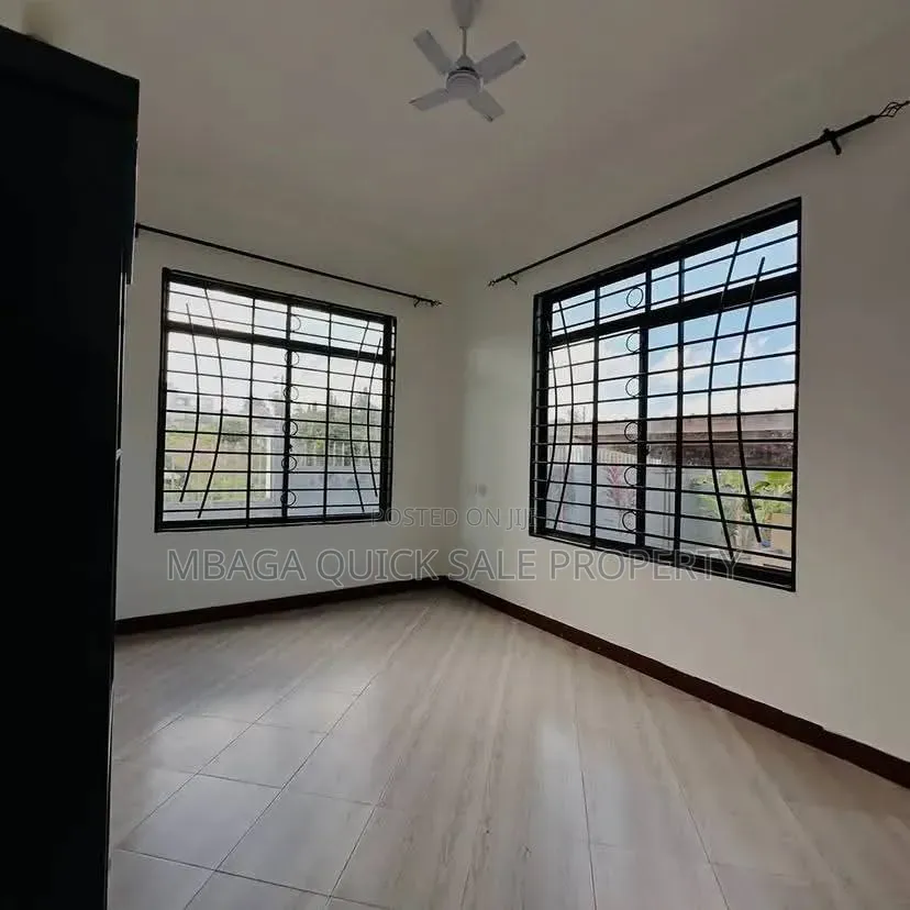 5bdrm Apartment in Tabata Majumba Sita for rent in Tabata