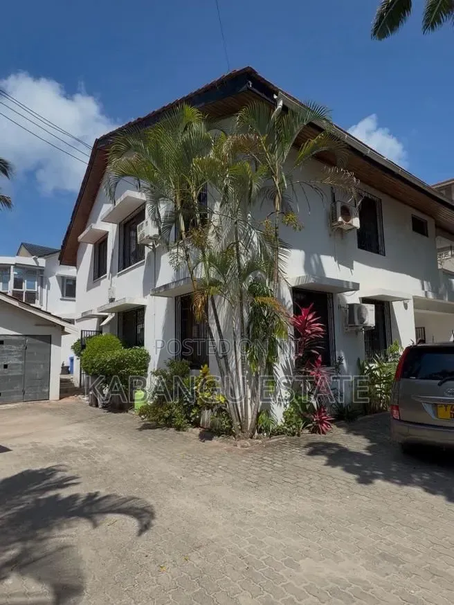 5bdrm House in Msasani for rent in Msasani