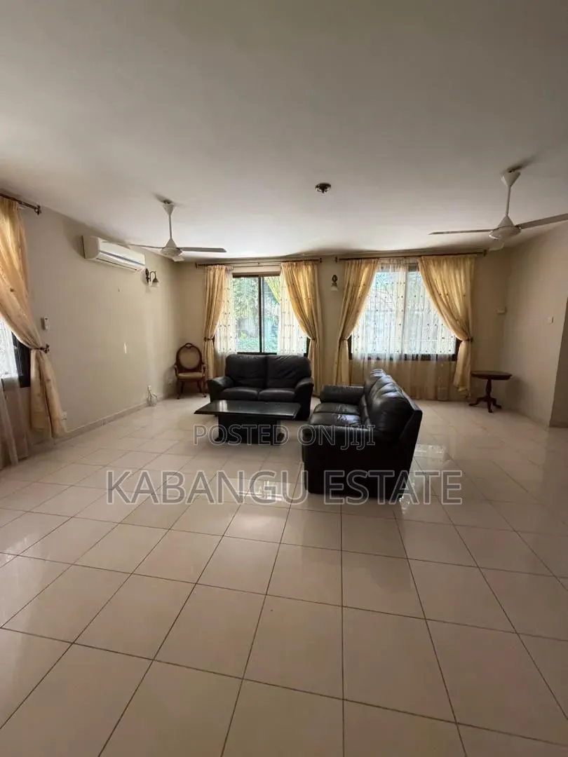5bdrm House in Msasani for rent in Msasani