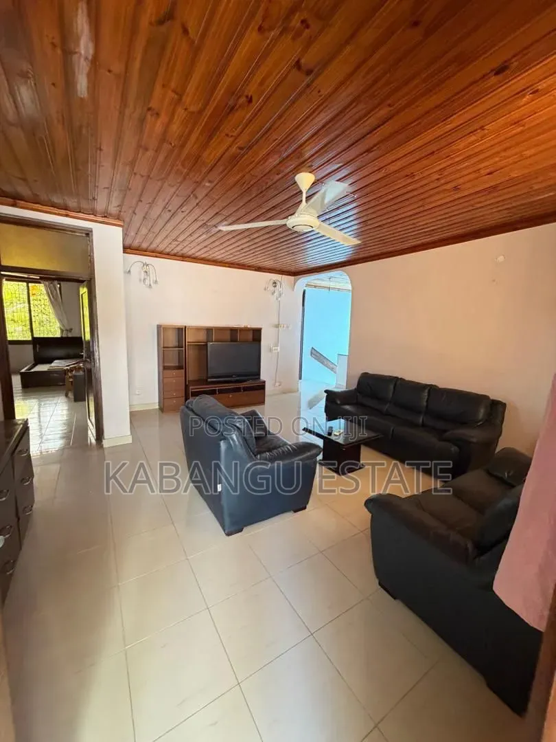 5bdrm House in Msasani for rent in Msasani
