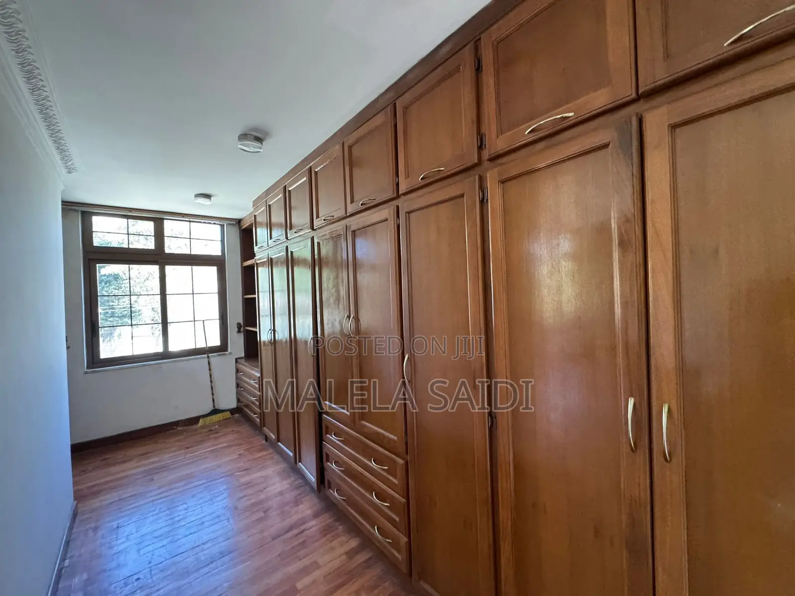 7bdrm House in Mikocheni for rent in Mikocheni