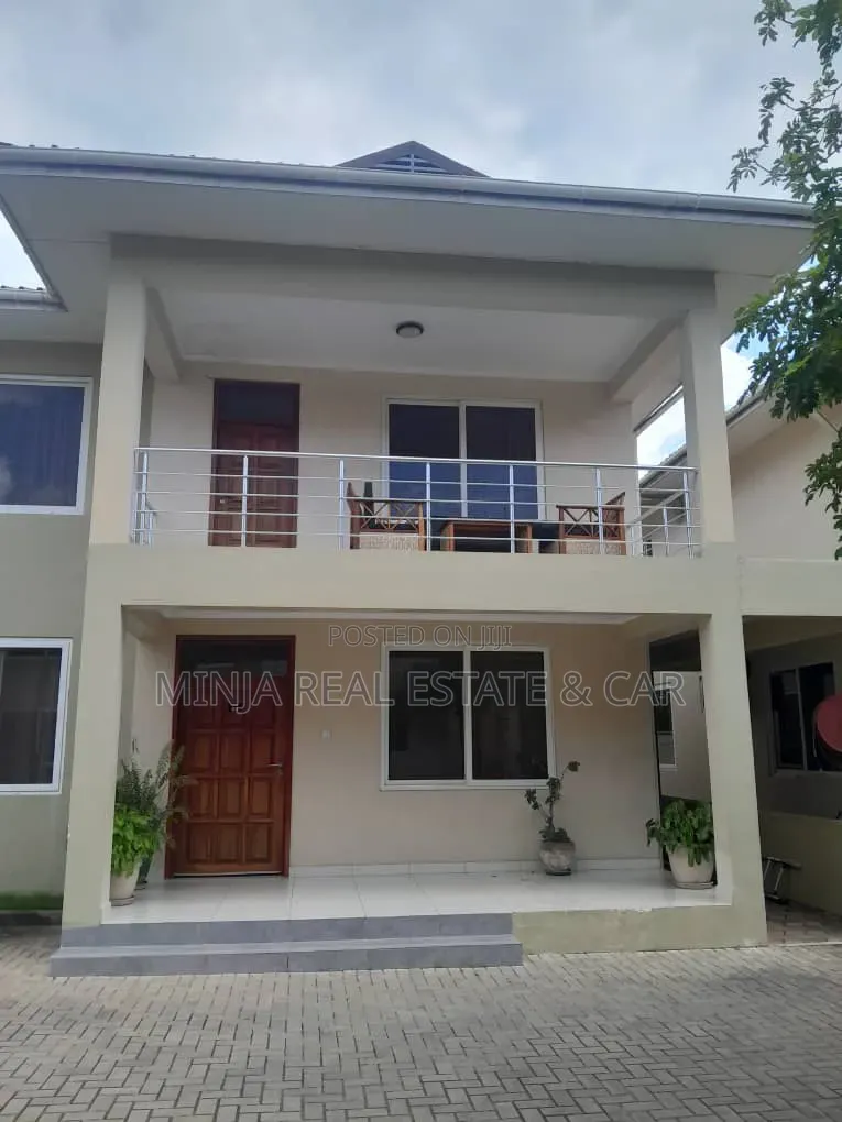 Furnished 4bdrm Villa in Oyster Bay for rent in Oyster Bay