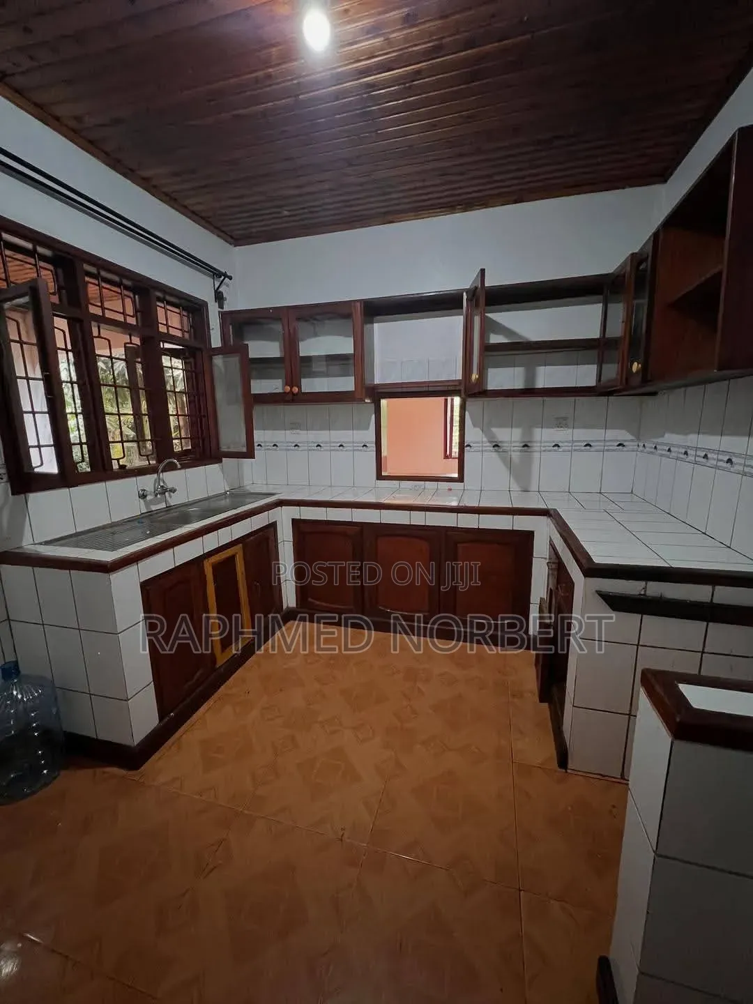 3bdrm House in Tanzania Real, Central Business Area for rent in Central Business Area