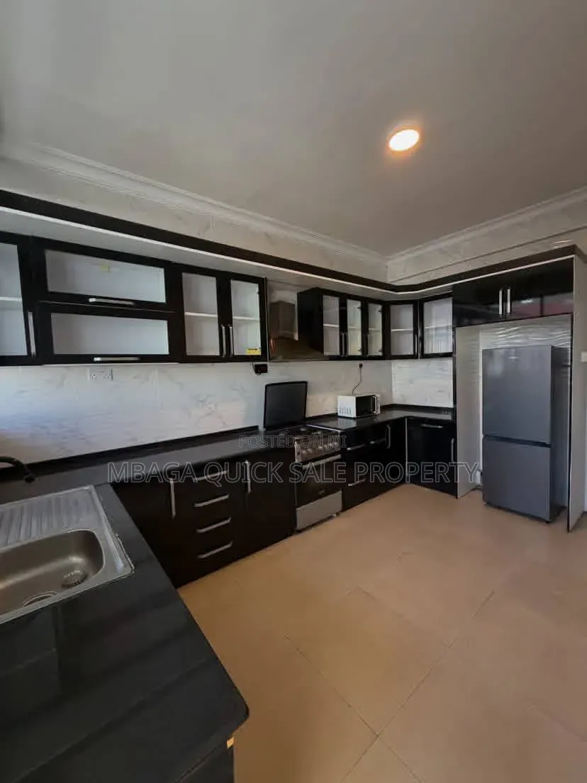 Furnished 2bdrm Apartment in Oyster Bay for rent in Oyster Bay