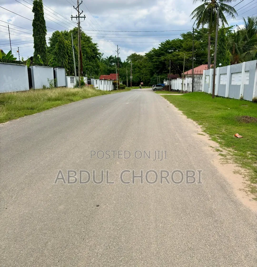 Prime Plot for Sale Ada Estate in Ada Estate
