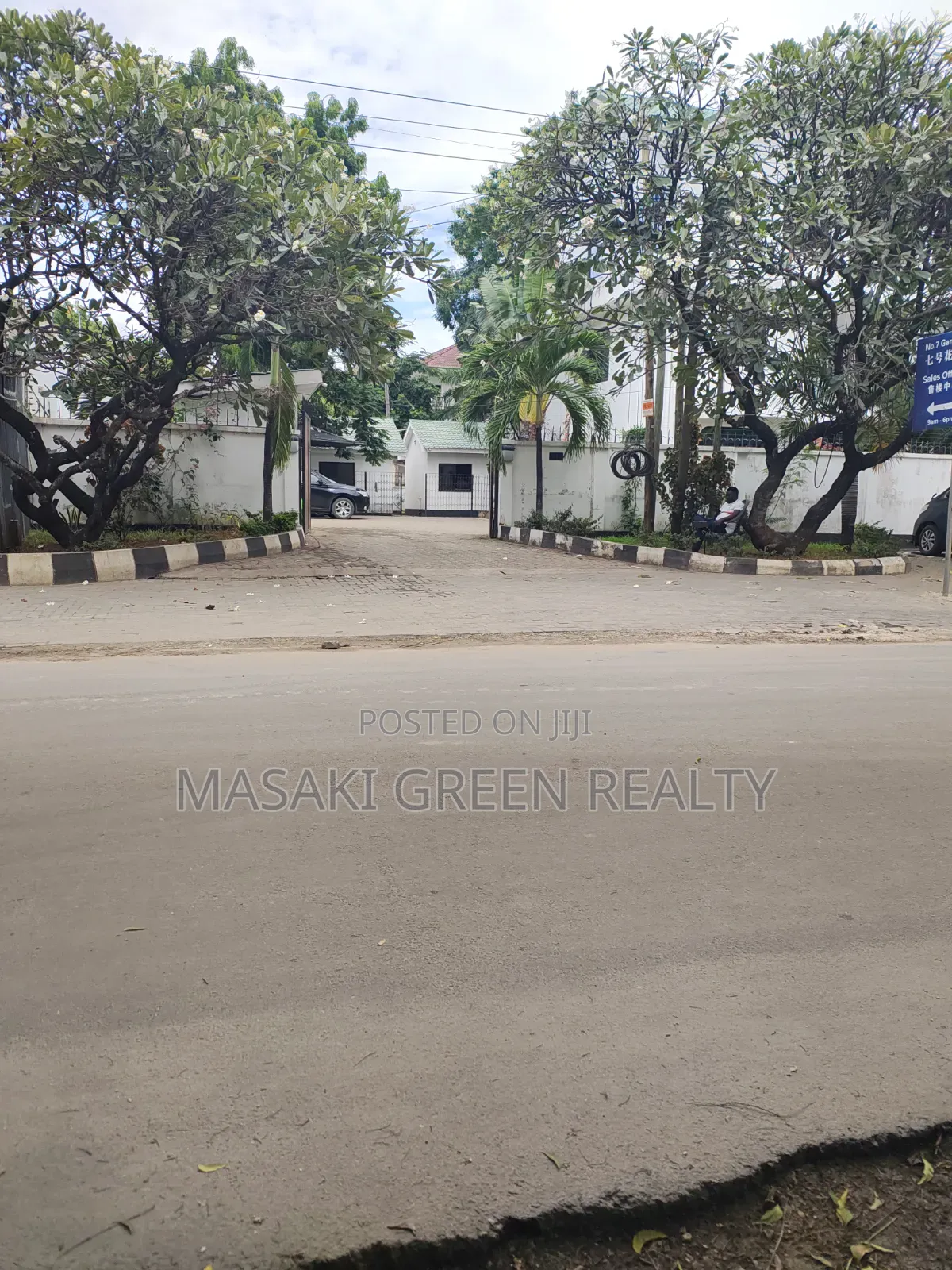 8bdrm House in Masaki for sale in Masaki