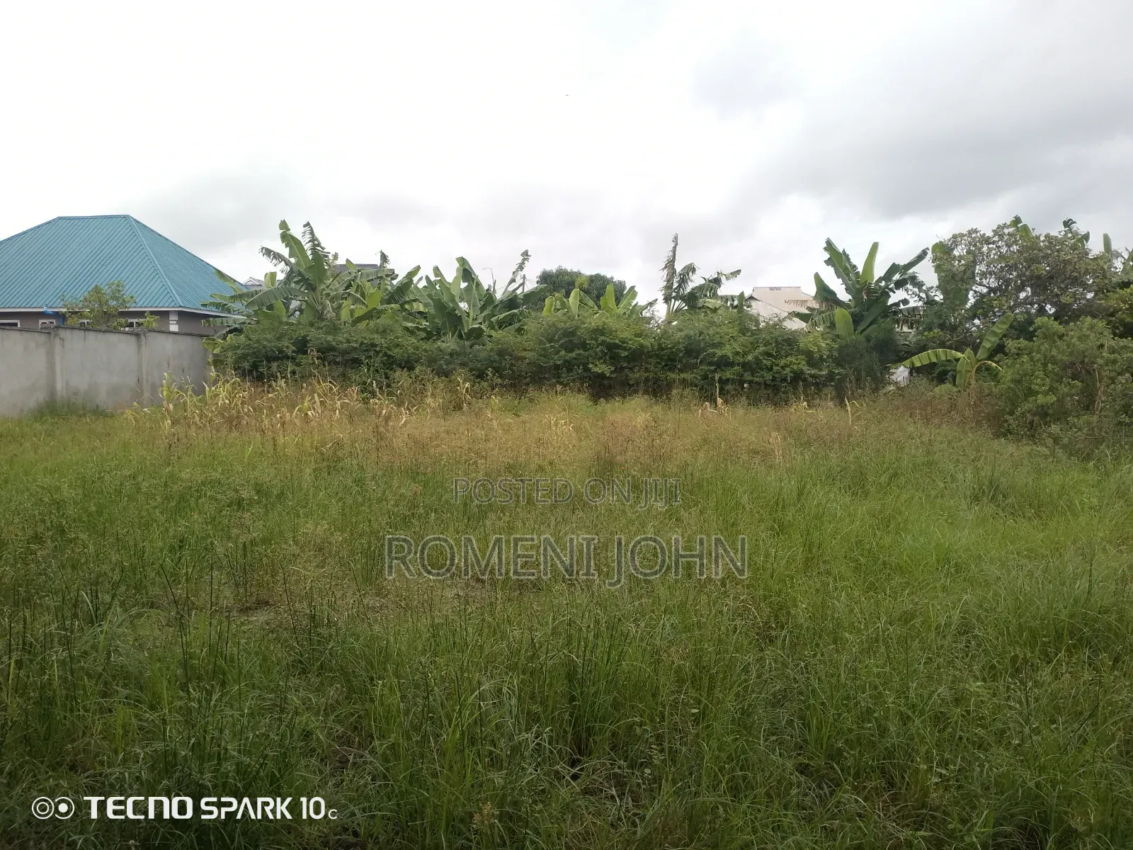 Kiwanja Mita 22 Kwa Mita 22 Kinauzwa Milioni 9,500,000/ Majohe Rada. in Ilala