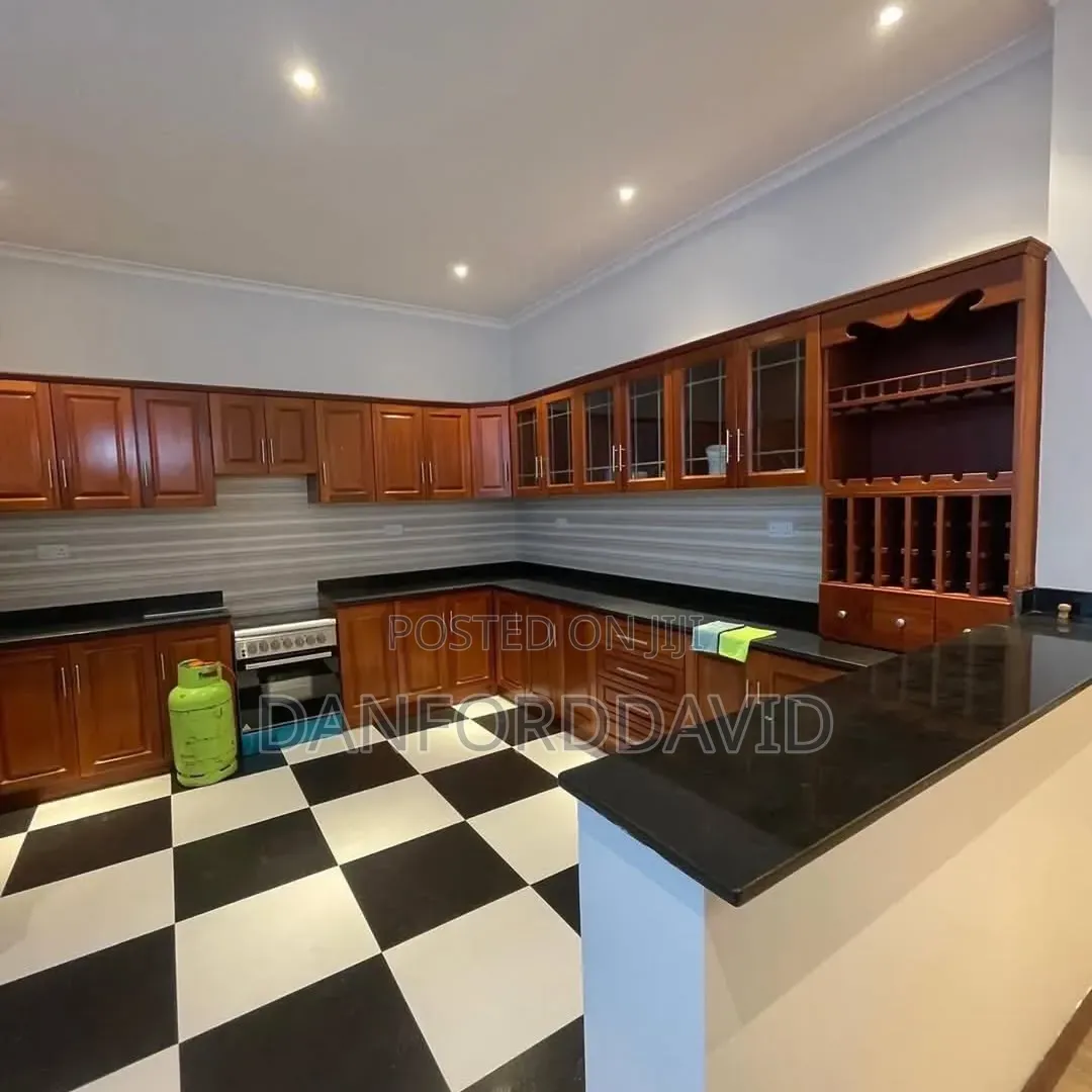 Furnished 3bdrm Apartment in Kahwa Real Estate, Magomeni for rent in Magomeni