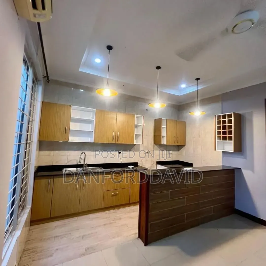 3bdrm Apartment in Kahwa Real Estate, Kunduchi for rent in Kunduchi
