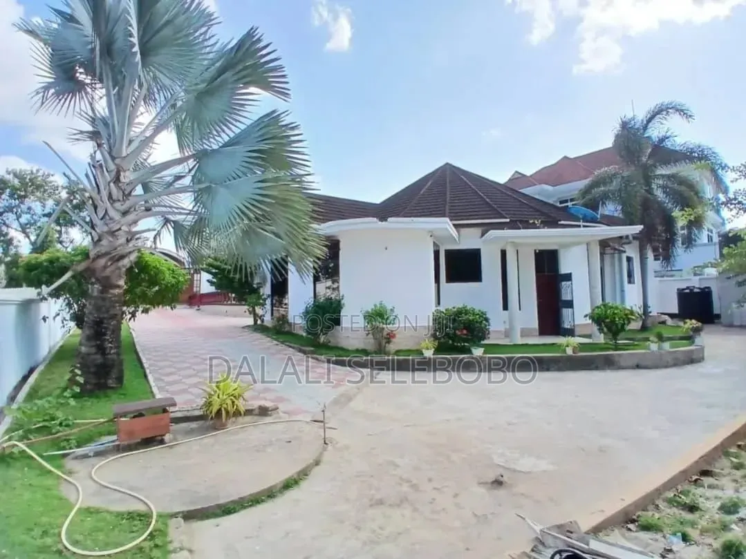 3bdrm Bungalow in Kimara Temboni for rent in Kimara