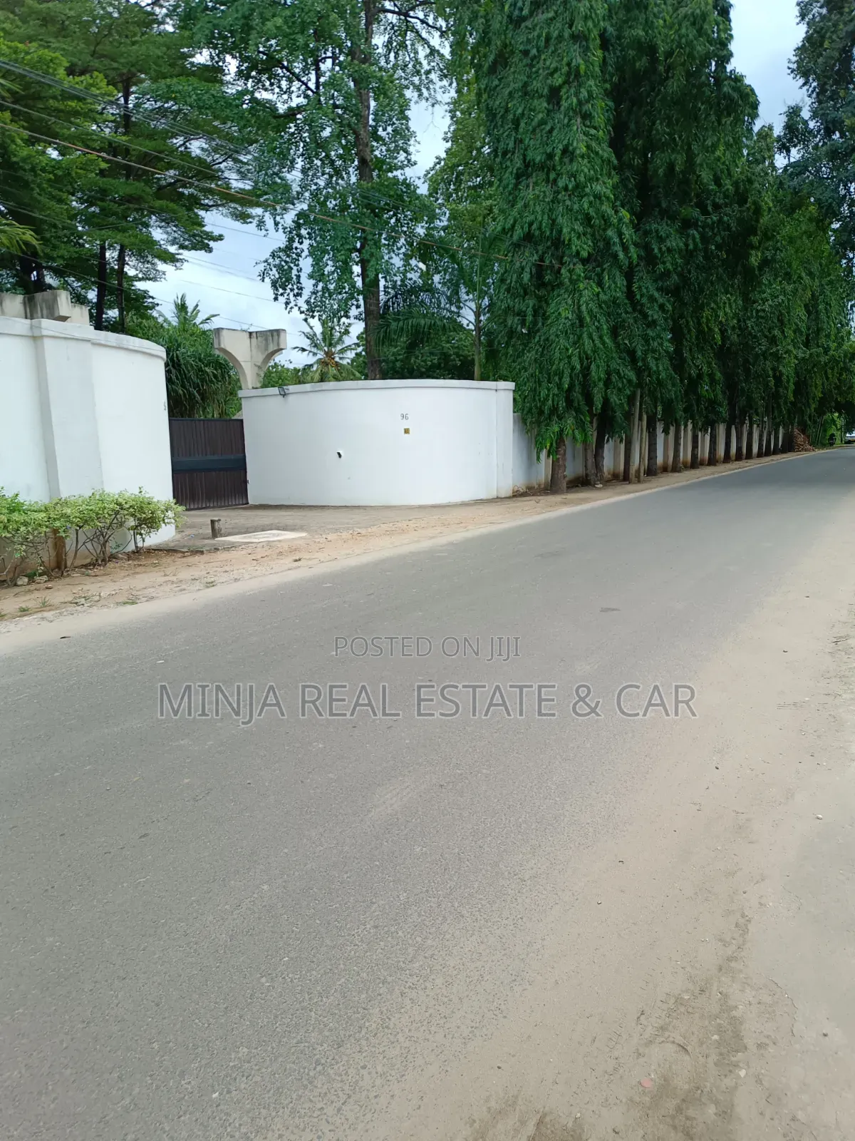 Plot for Sale in Prime Area in Oysterbay Dar Es Salaam in Oyster Bay