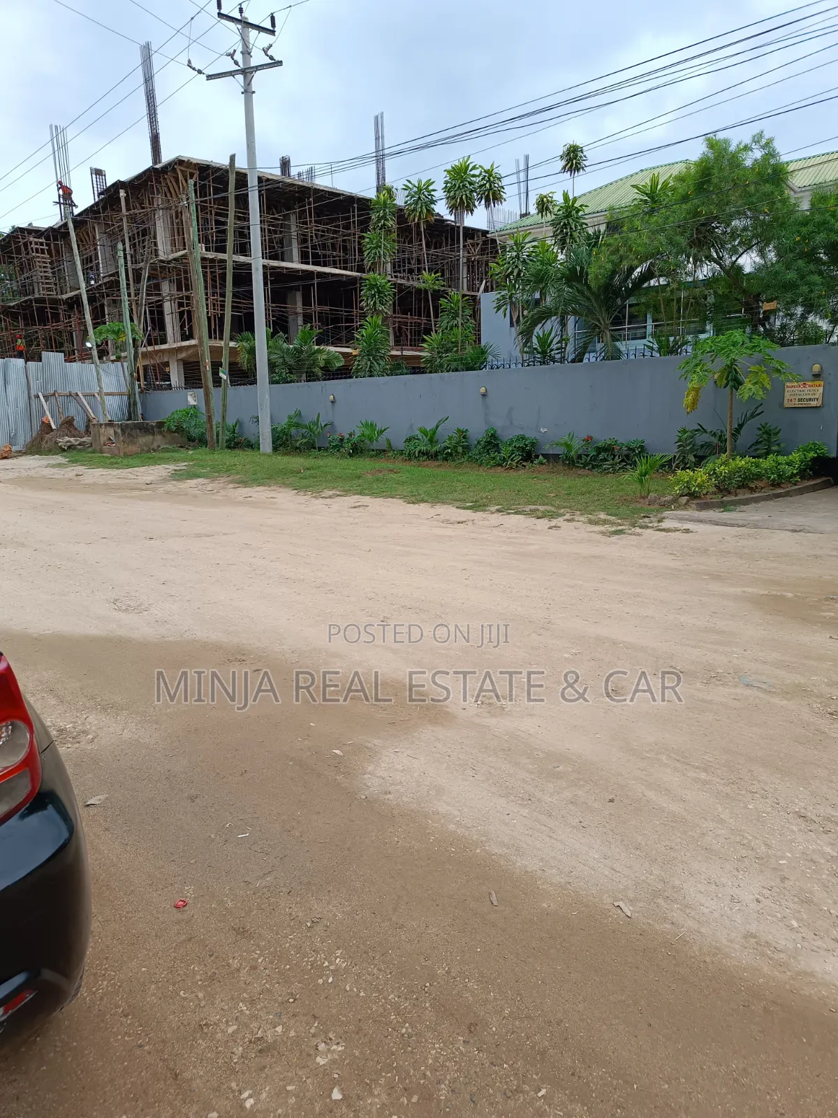 Plot for Sale in Masaki With the Building Inside the Compound in Masaki