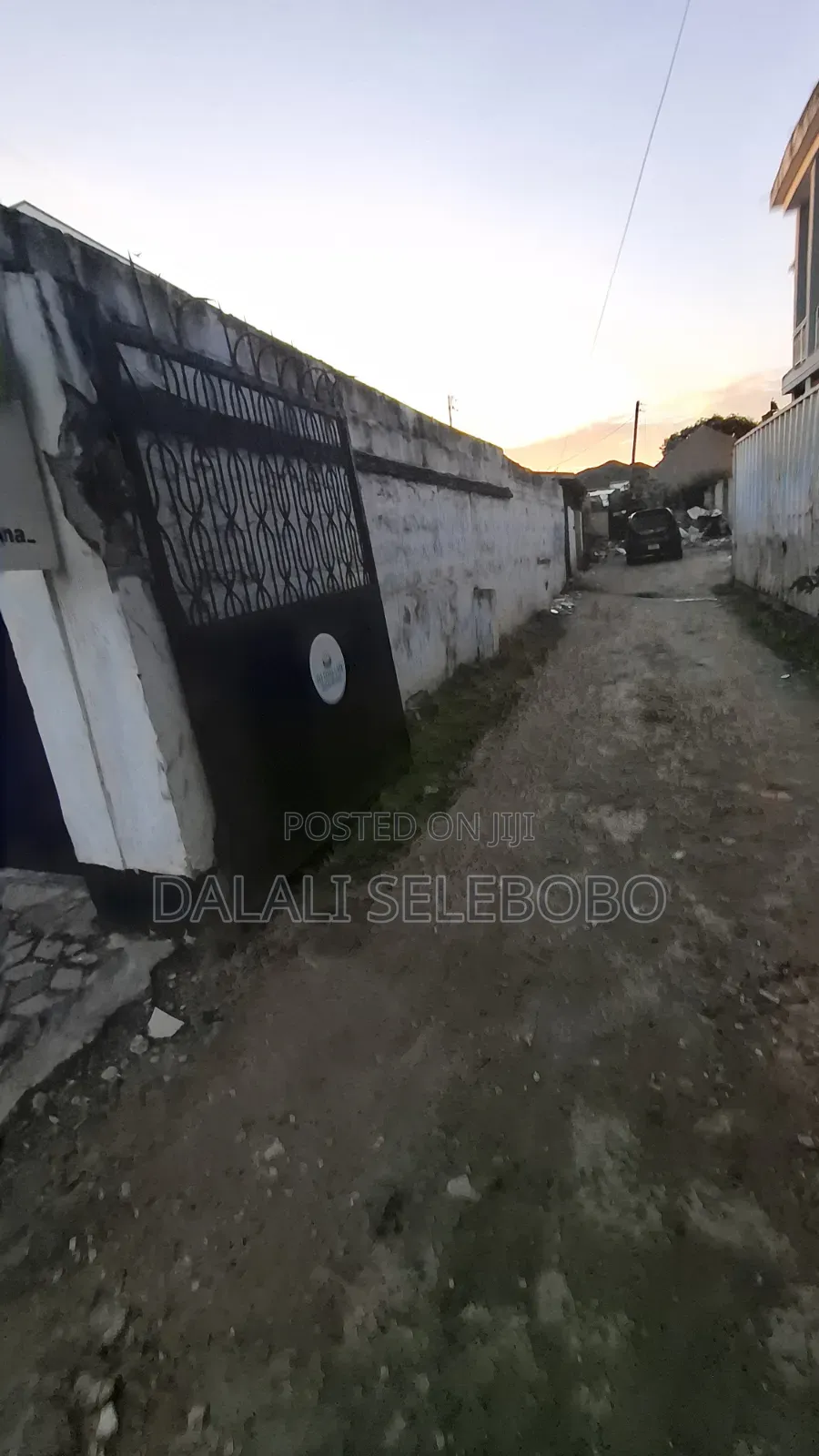 6bdrm Bungalow in Mikocheni B for sale in Mikocheni