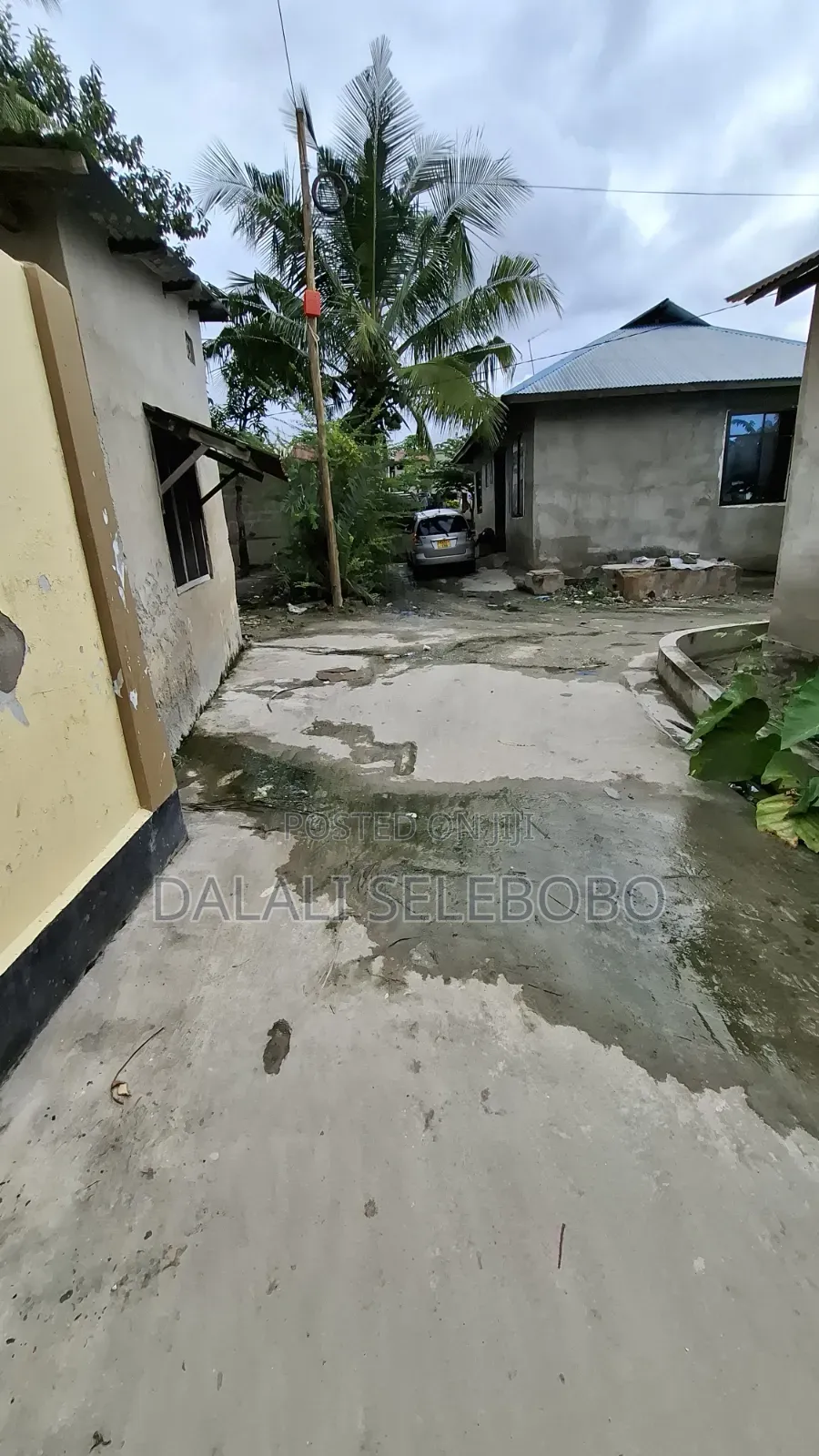 4bdrm Bungalow in Mbezi Beach Makonde for sale in Mbezi Beach