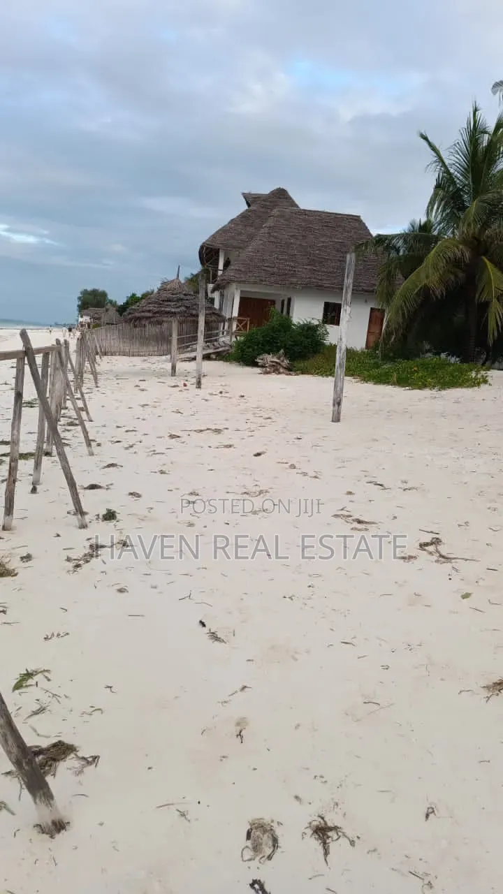 Beach Hotel for Rent at Jambiani Zanzibar in Kaskazini B