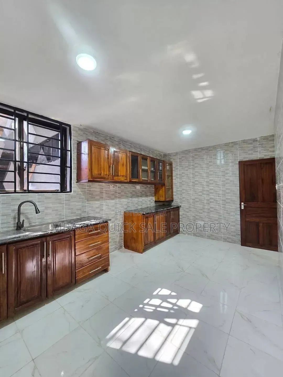 7bdrm House in Masaki for rent in Masaki