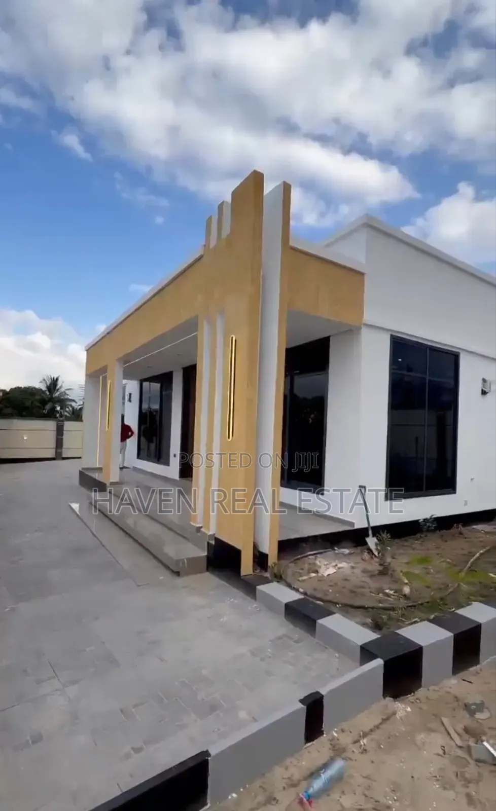 3bdrm House in Goba for sale in Goba