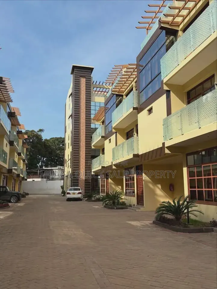 3bdrm House in Kinondoni for rent in Kinondoni