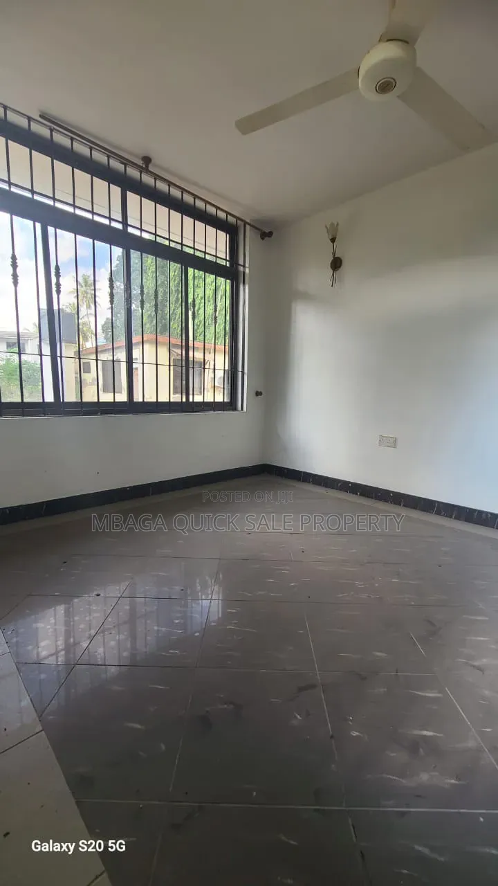 Furnished 4bdrm House in Mikocheni for sale in Mikocheni
