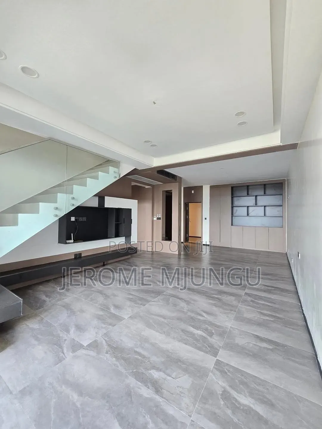 3bdrm Duplex in Oyster Bay for rent in Oyster Bay