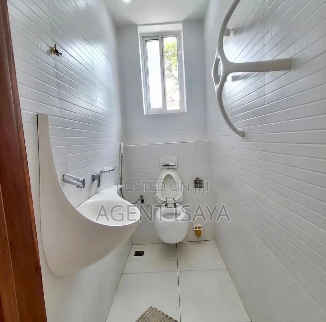Furnished 8bdrm Apartment in Ada Estate for rent in Ada Estate