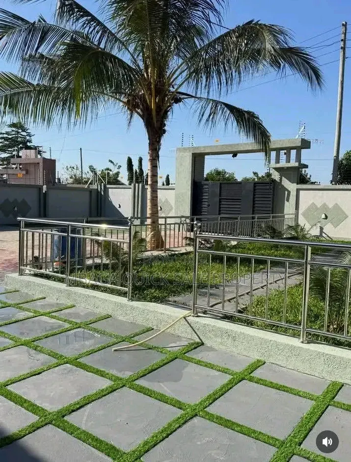 3bdrm House in Kinondoni for sale in Kinondoni