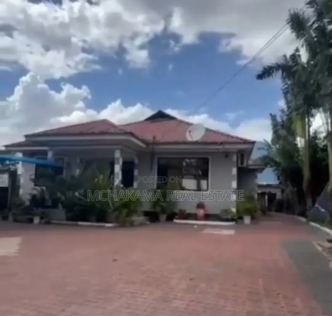3bdrm House in Mchakama Real Estate, Ukonga for sale in Ukonga