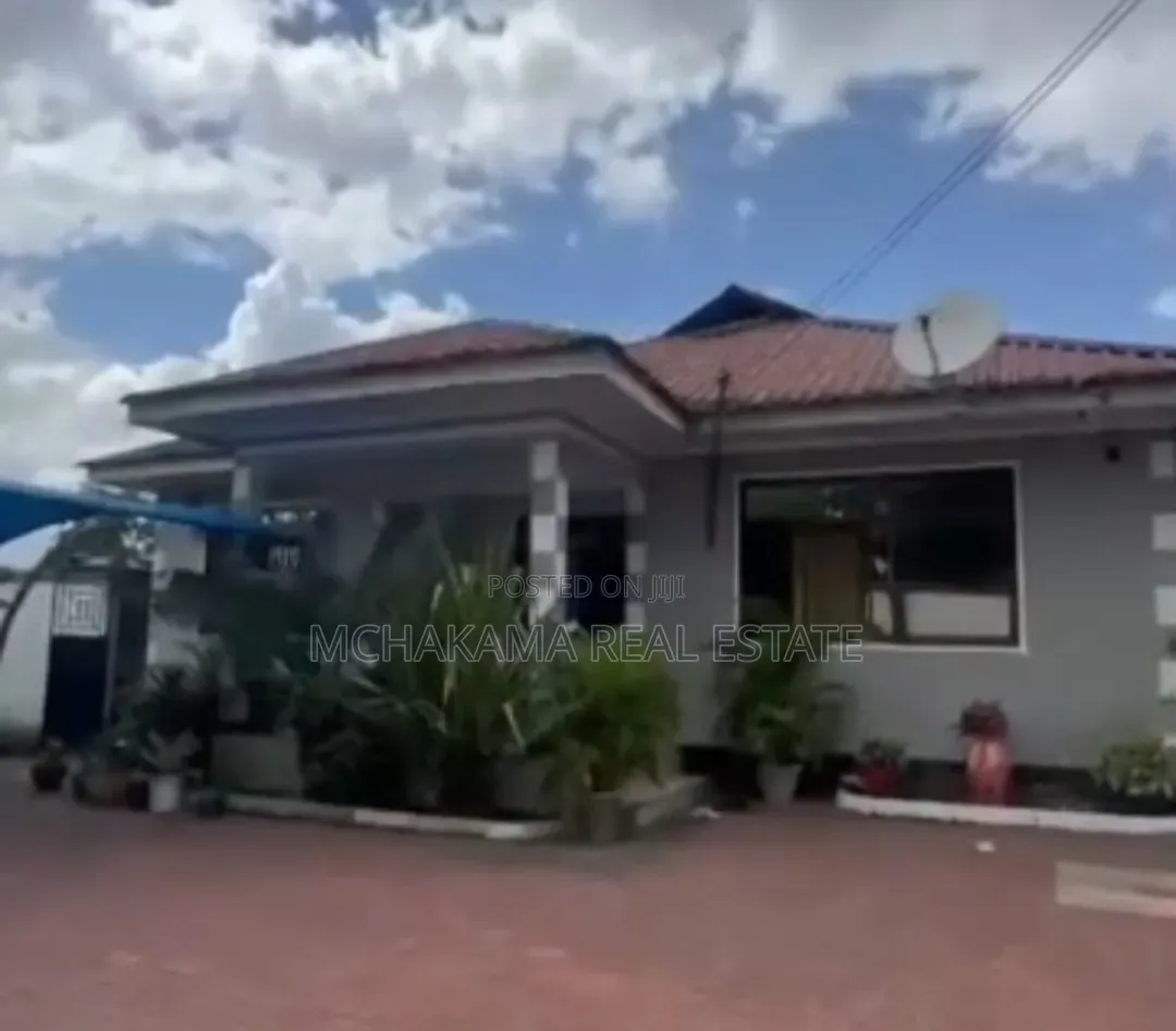 3bdrm House in Mchakama Real Estate, Ukonga for sale in Ukonga