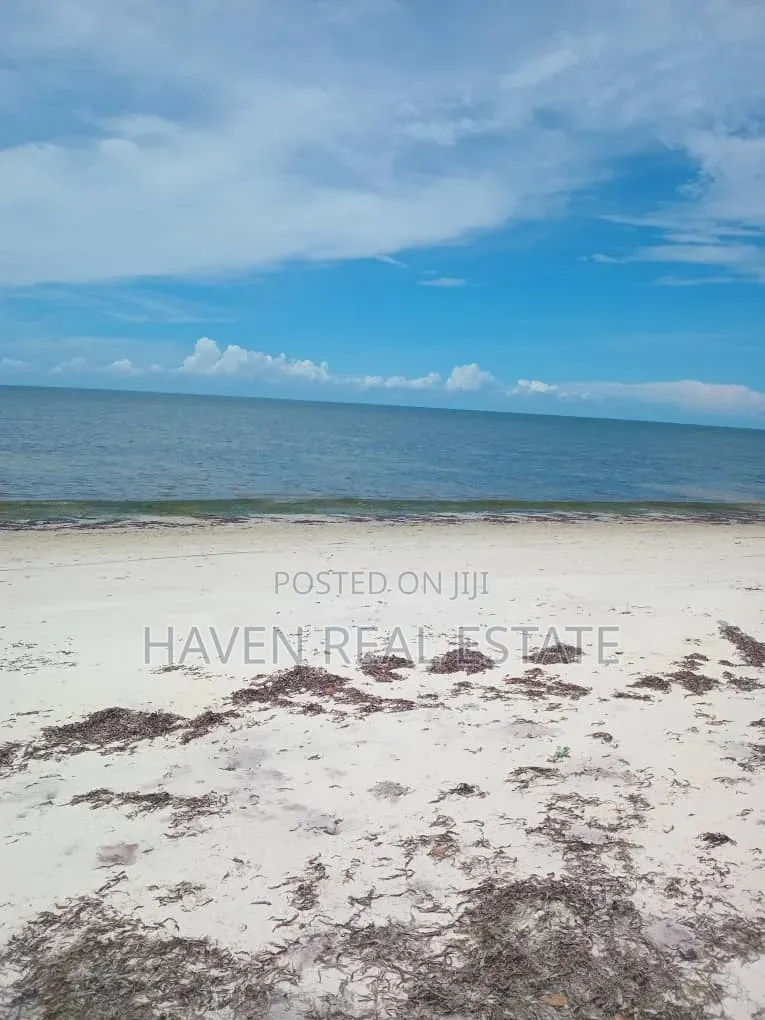 Beach Plot for Sale at Pangani Tanga in Pangani A (West)