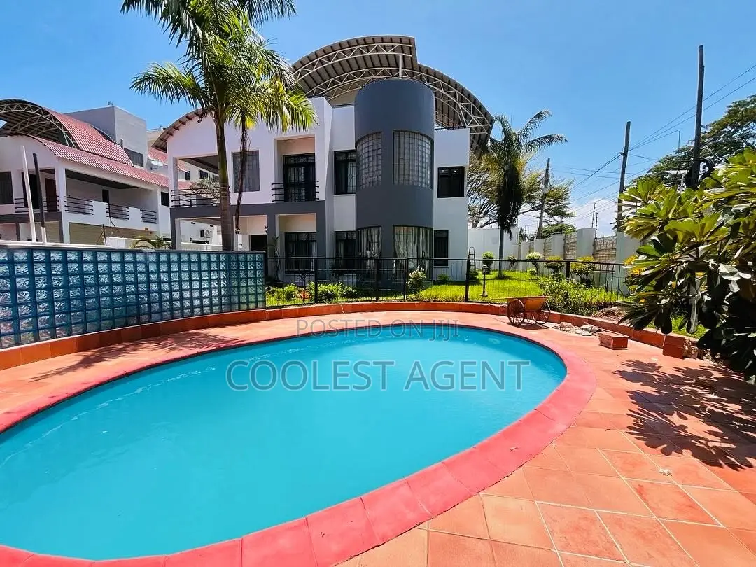 4bdrm Duplex in Coolest Estate, Masaki for rent in Masaki