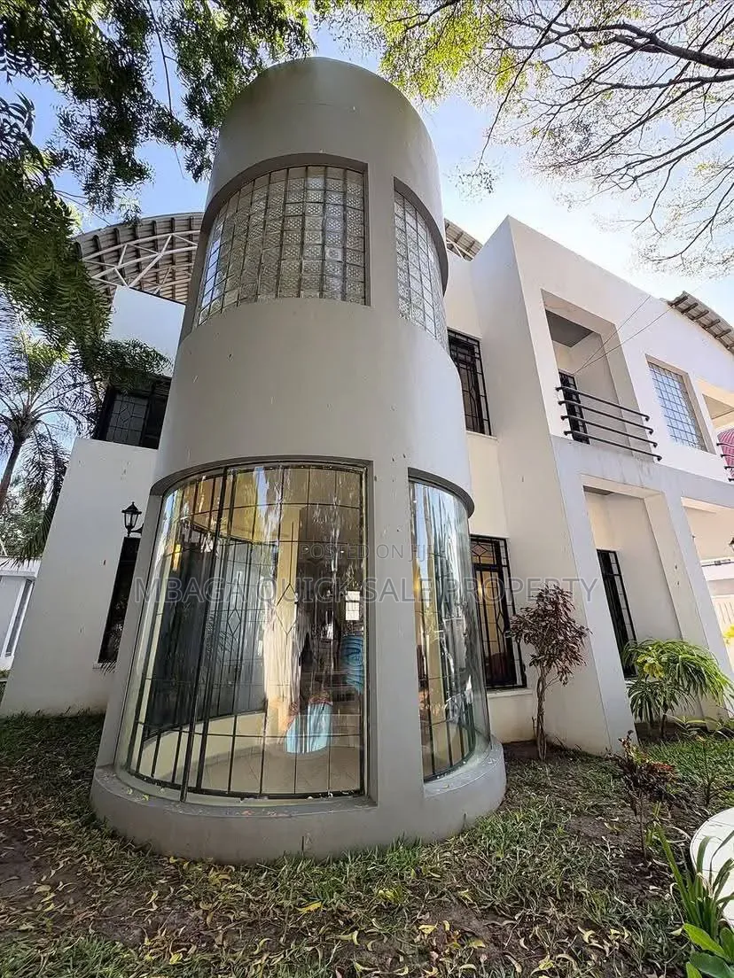4bdrm Apartment in Masaki for rent in Masaki