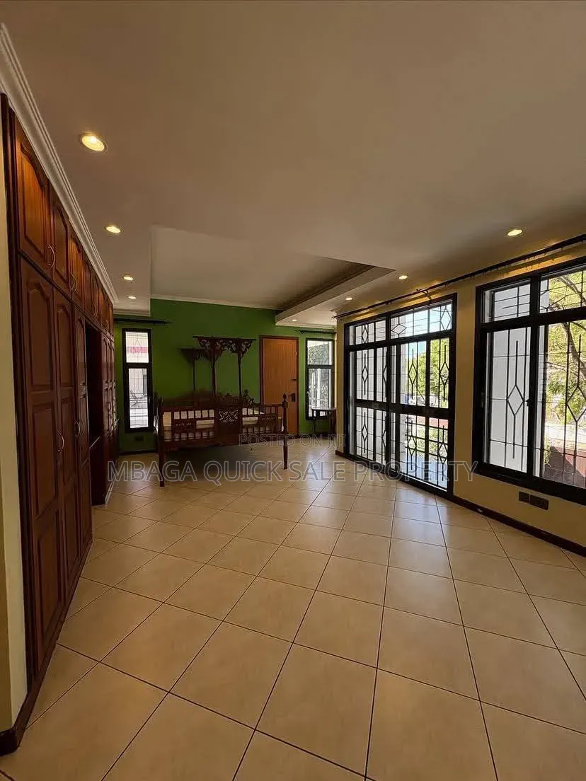4bdrm Apartment in Masaki for rent in Masaki